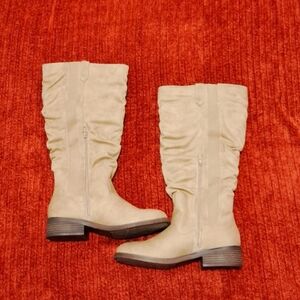 Brand New Stylish Beige Slouchy Knee-High Boots Wide Fit Size 8